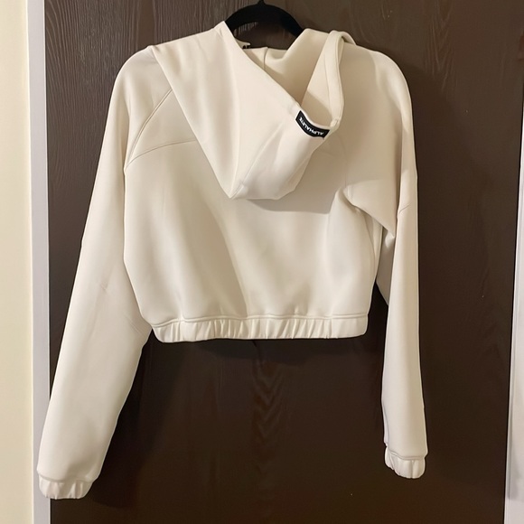 SOLD - Alphalete cropped sweater - Picture 4 of 4